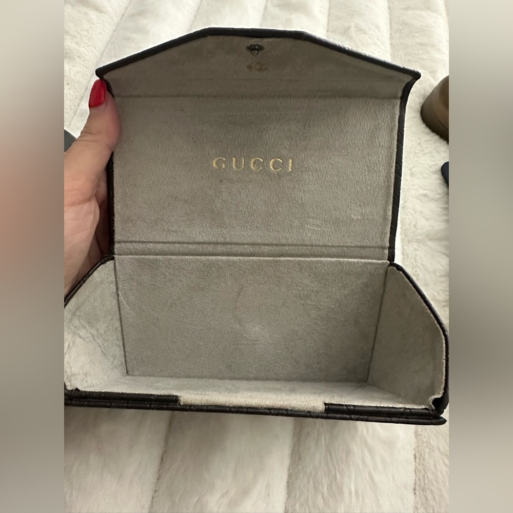 Gucci Black and Gold Leather Card Holder